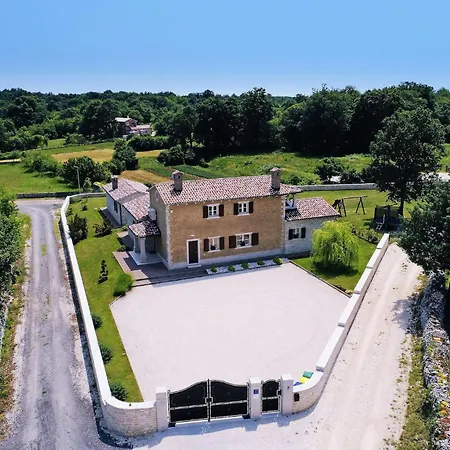 St, Martina Holiday home